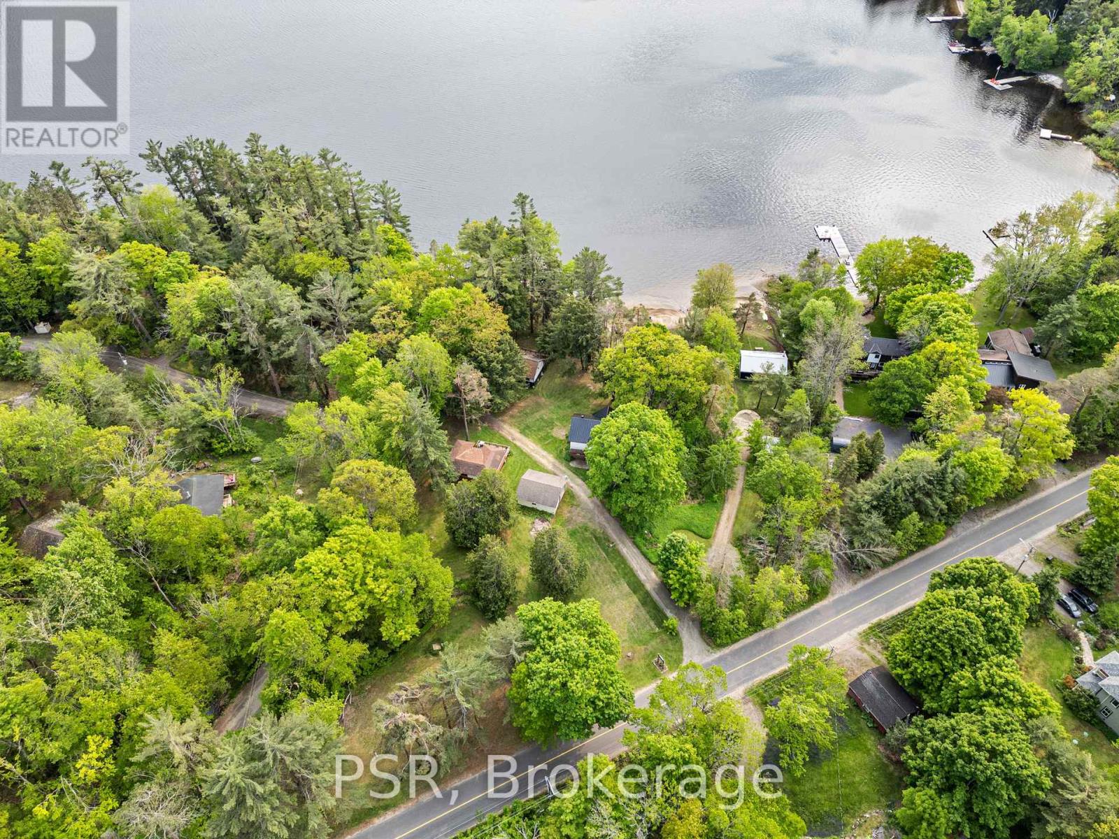 1113 Moon River Road, Muskoka Lakes, Ontario  P0C 1A0 - Photo 6 - X12196986