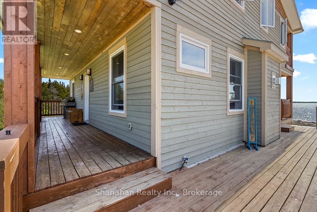 409 Eagle Road, Northern Bruce Peninsula, Ontario  N0H 2R0 - Photo 6 - X12197181