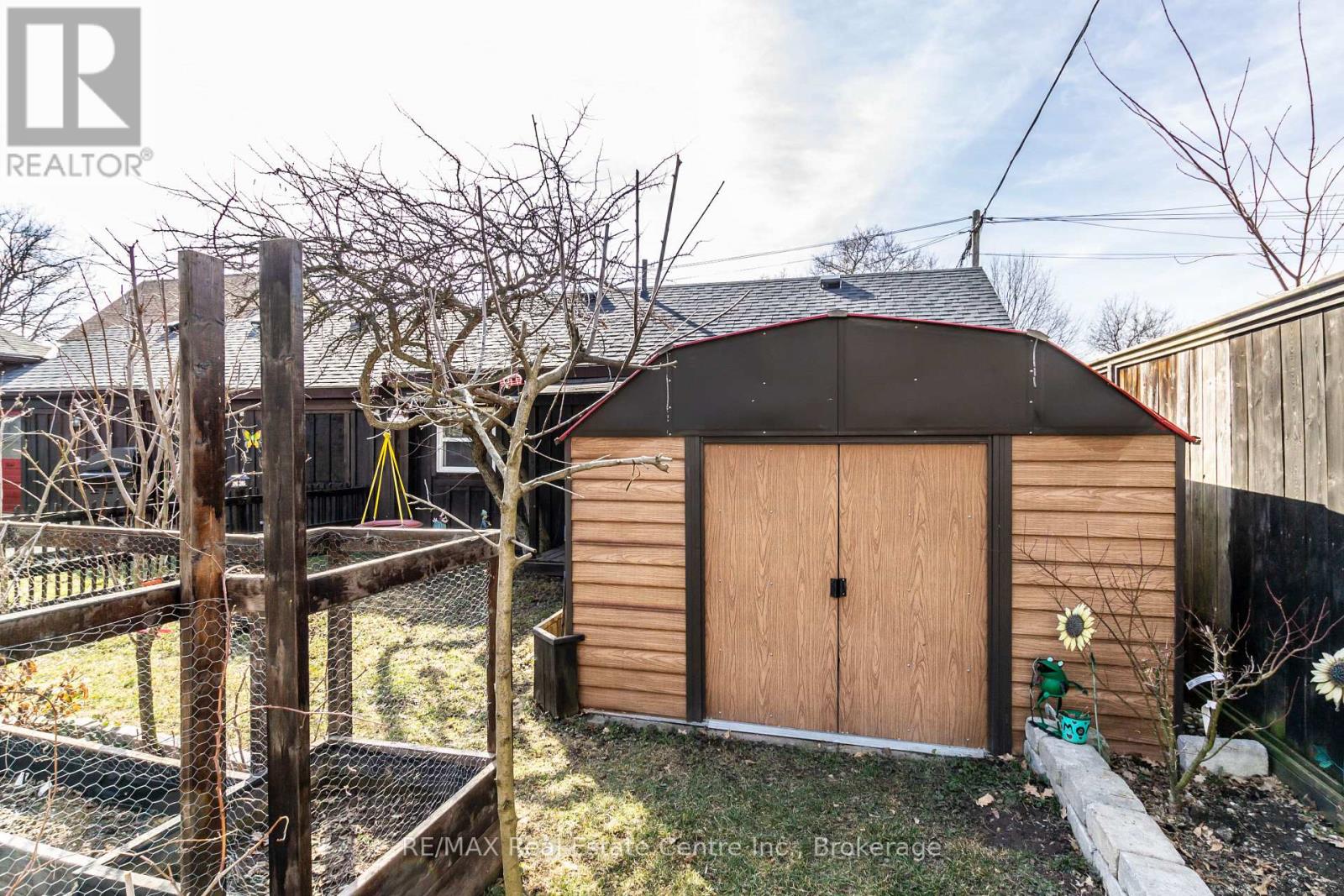 30 Erie Street N, St. Thomas, Ontario  N5R 2M5 - Photo 49 - X12197365