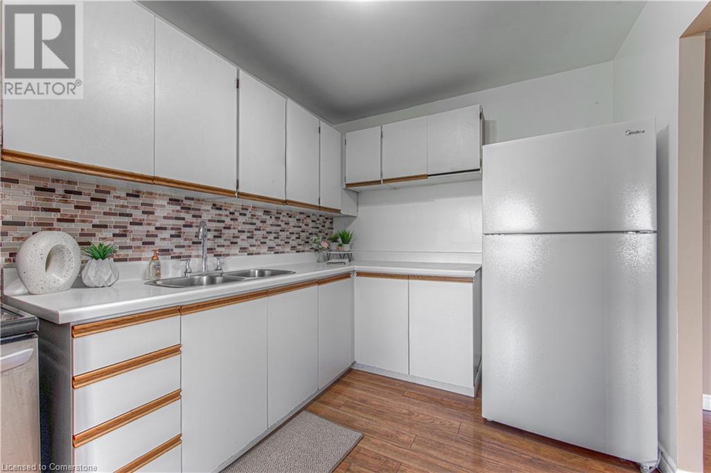 1100 Courtland Avenue E Unit# 714, Kitchener, Ontario  N2C 2H9 - Photo 6 - 40732951