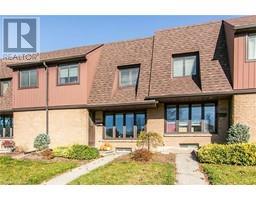 130 KINGSWOOD Drive Unit# 33, Kitchener, Ontario