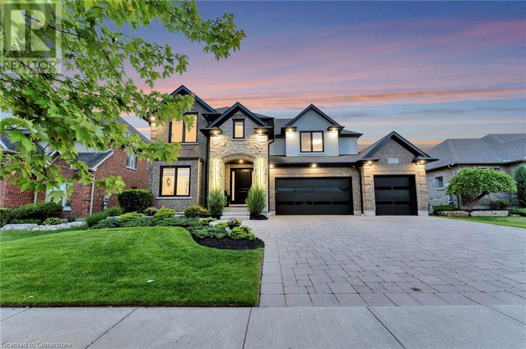 537 DEER RIDGE Drive, Kitchener, Ontario
