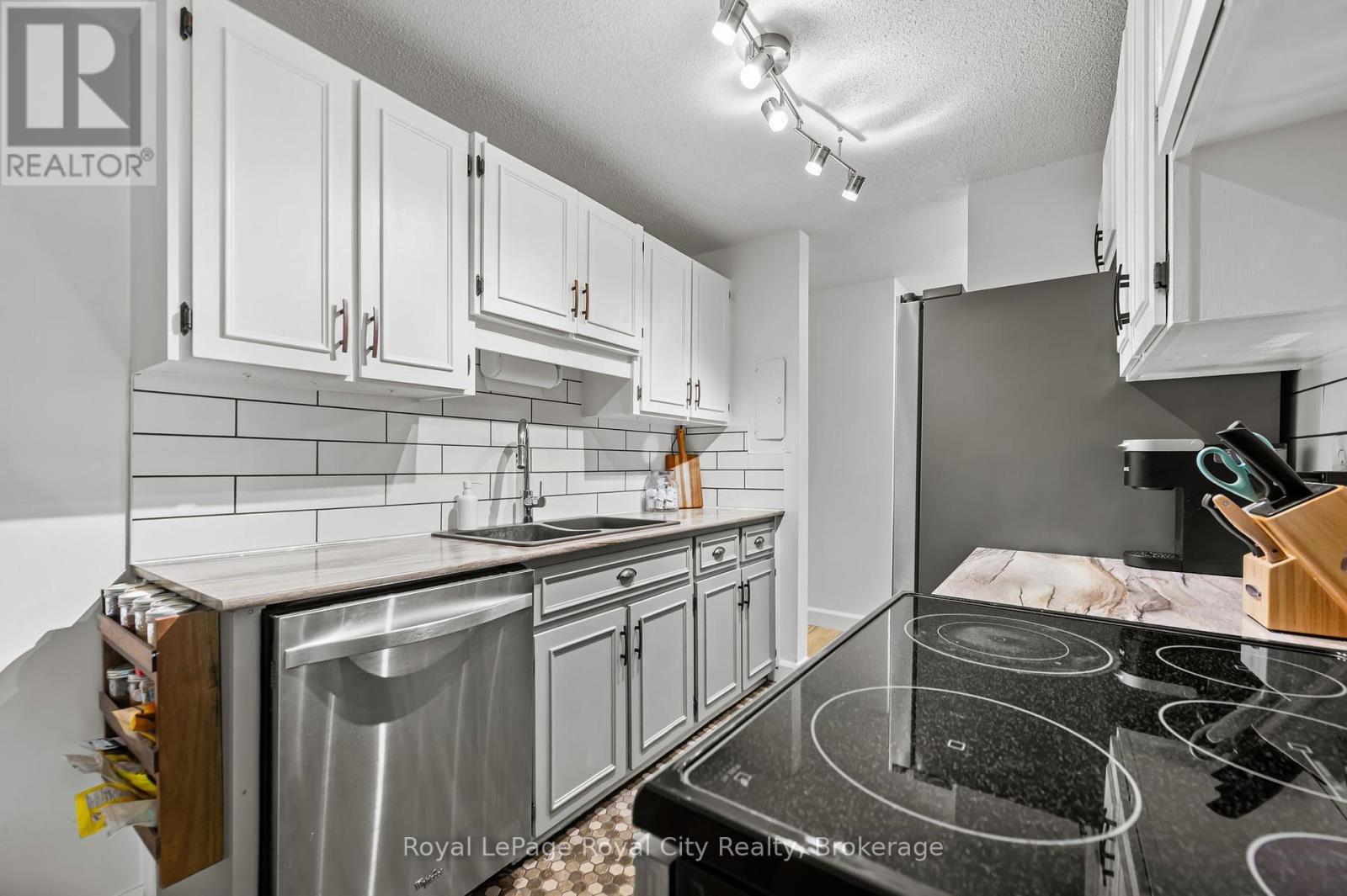 104 - 234 Willow Road, Guelph, Ontario  N1H 7C6 - Photo 15 - X12197777
