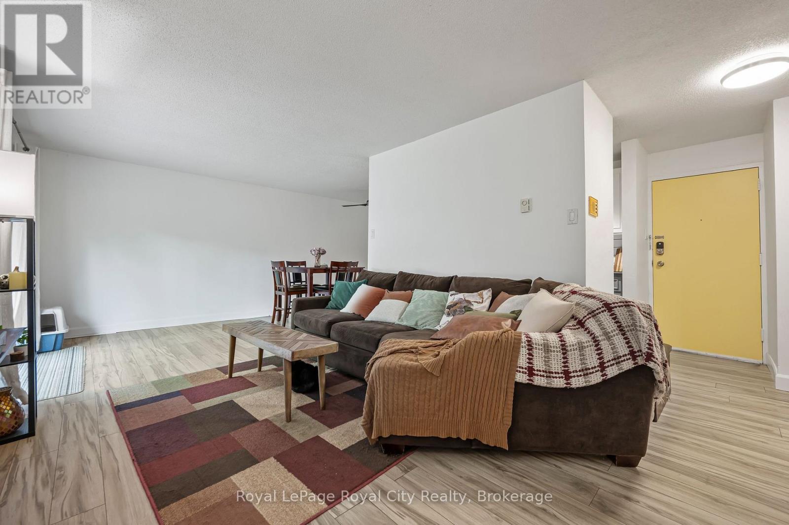 104 - 234 Willow Road, Guelph, Ontario  N1H 7C6 - Photo 8 - X12197777