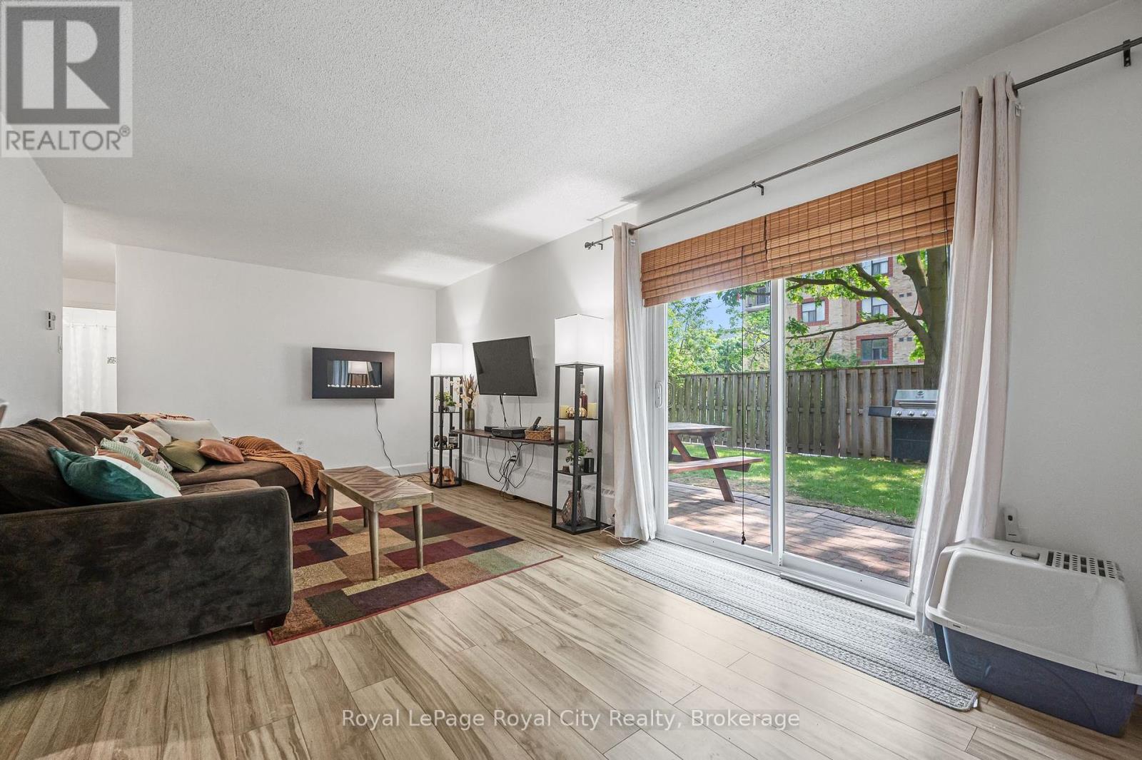 104 - 234 Willow Road, Guelph, Ontario  N1H 7C6 - Photo 9 - X12197777