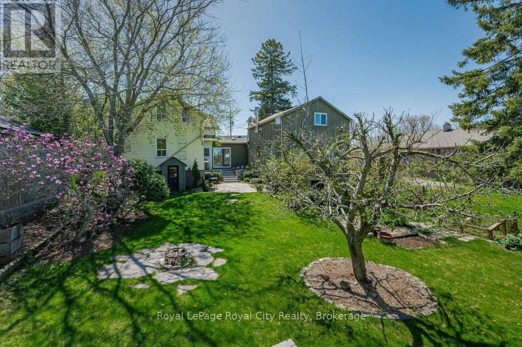 73 Queen Street, Puslinch, Ontario  N0B 2C0 - Photo 25 - X12198206