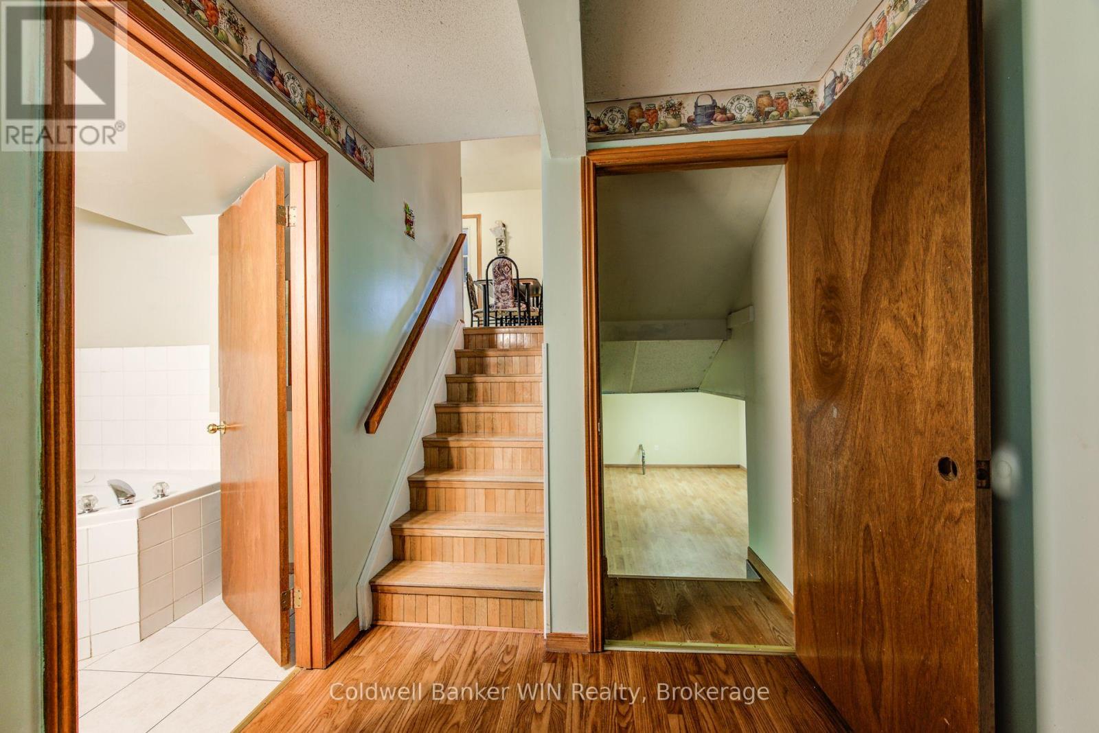 120 Melissa Cres., Wellington North, Ontario  N0G 2L3 - Photo 23 - X12198300