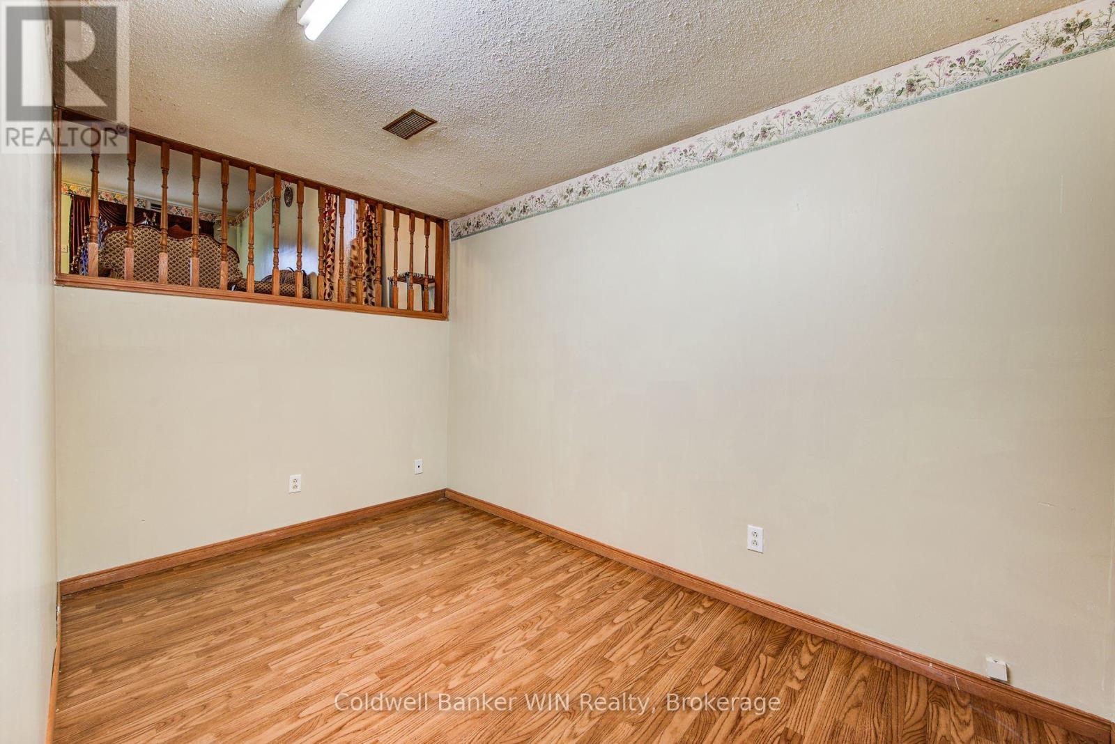 120 Melissa Cres., Wellington North, Ontario  N0G 2L3 - Photo 26 - X12198300