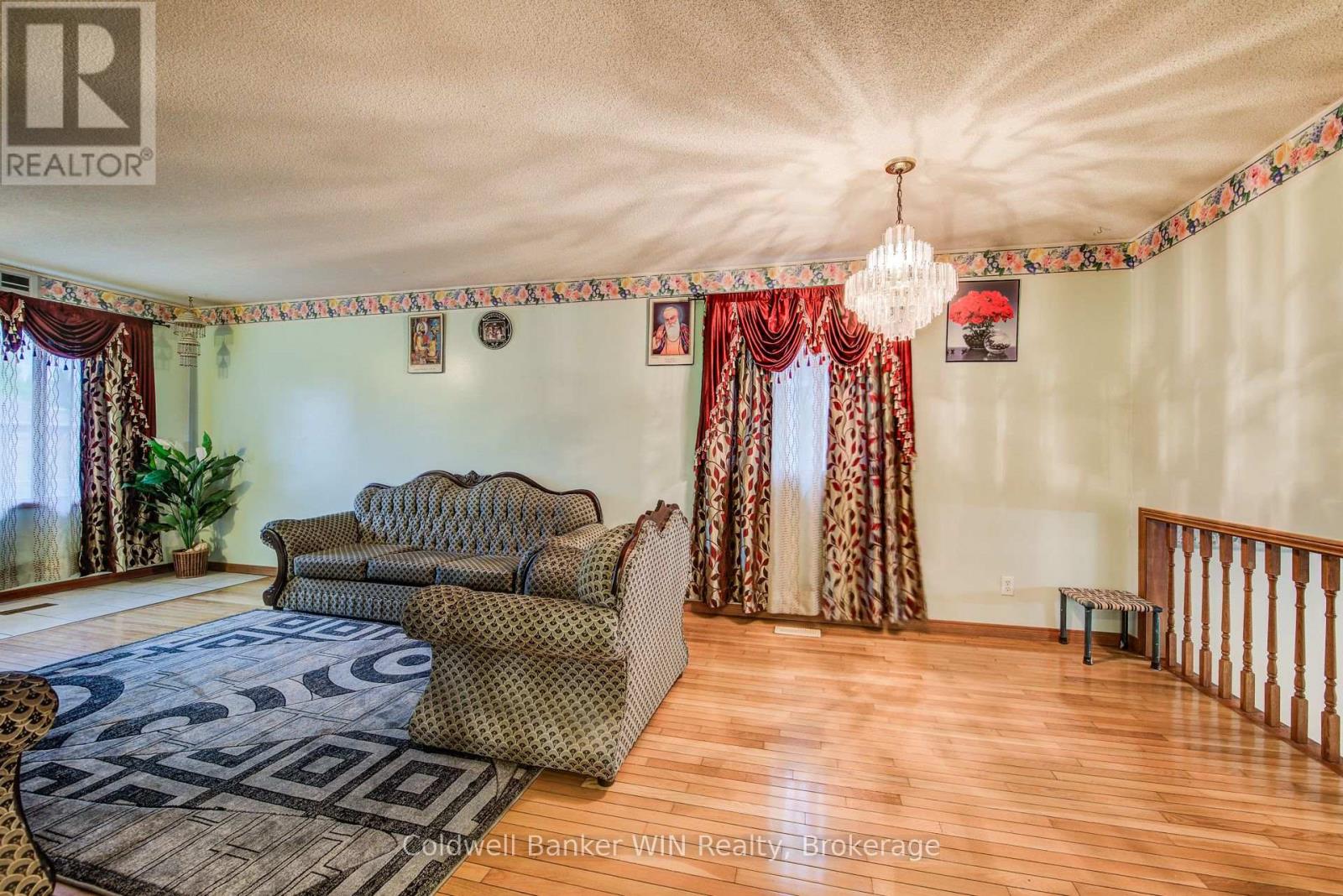 120 Melissa Cres., Wellington North, Ontario  N0G 2L3 - Photo 8 - X12198300