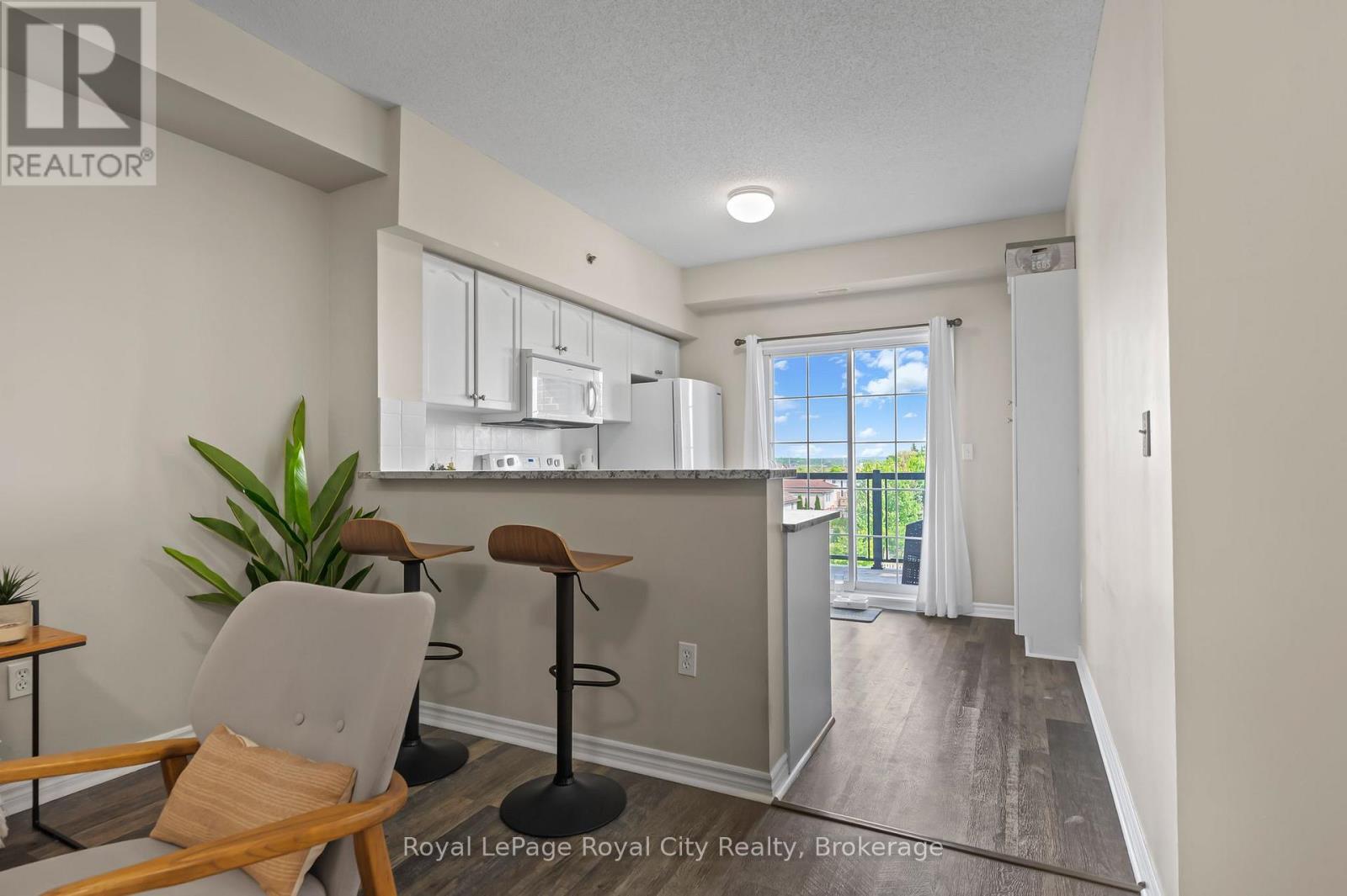 408 - 308 Watson Parkway N, Guelph, Ontario  N1E 0G7 - Photo 7 - X12198313