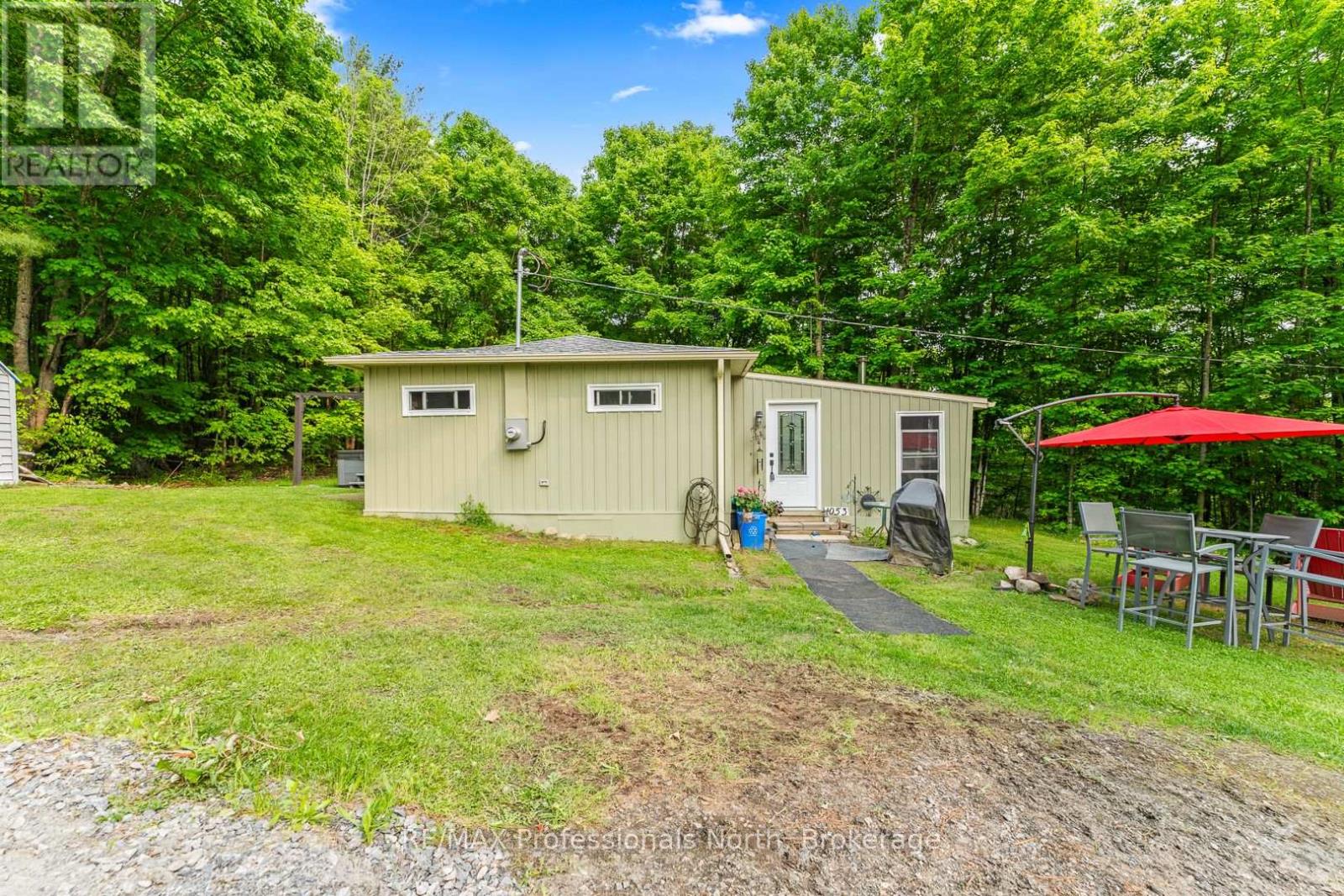 1053 CUTLER ROAD, Muskoka Lakes, Ontario