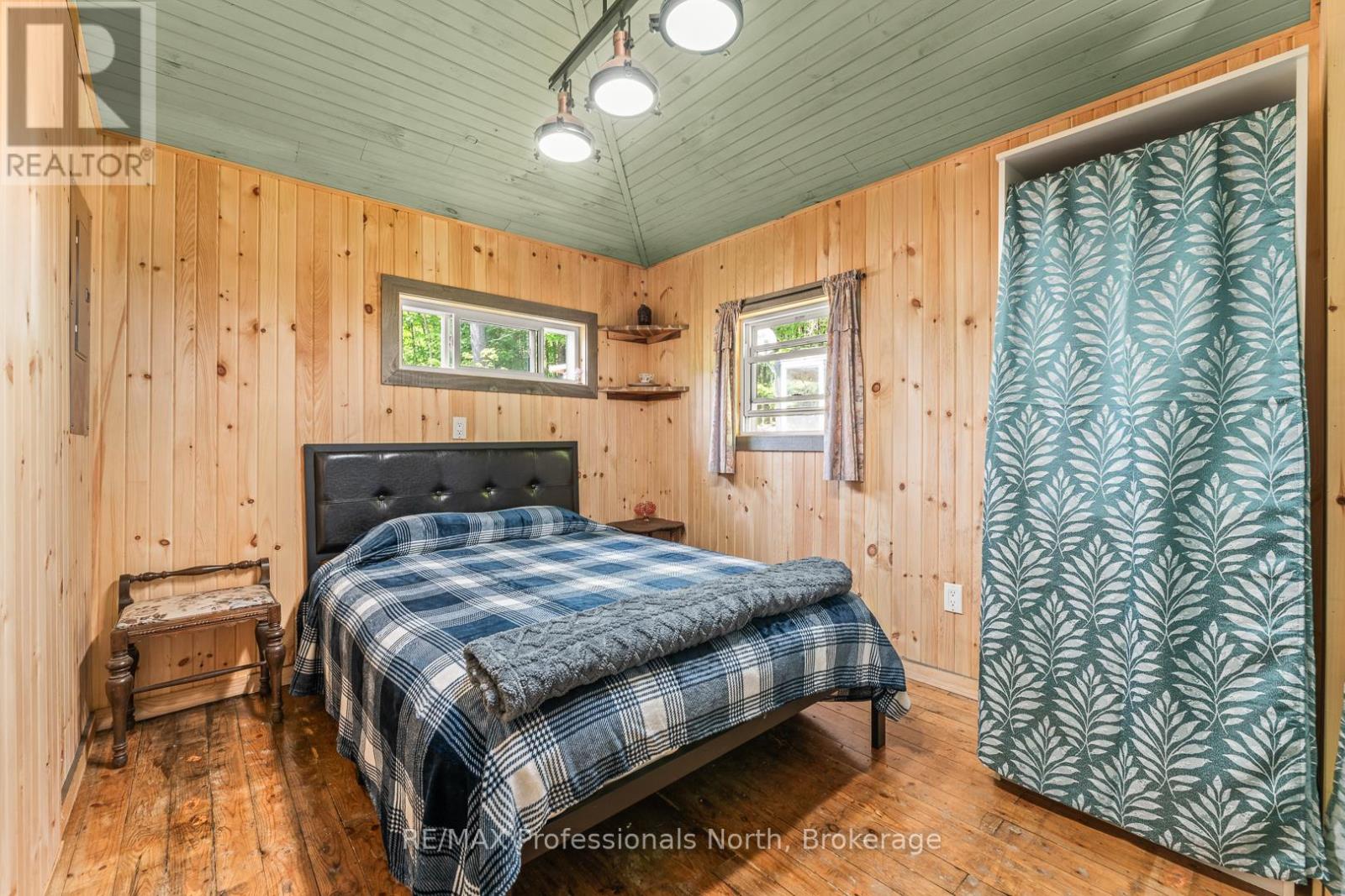 1053 Cutler Road, Muskoka Lakes, Ontario  P0B 1M0 - Photo 14 - X12198439