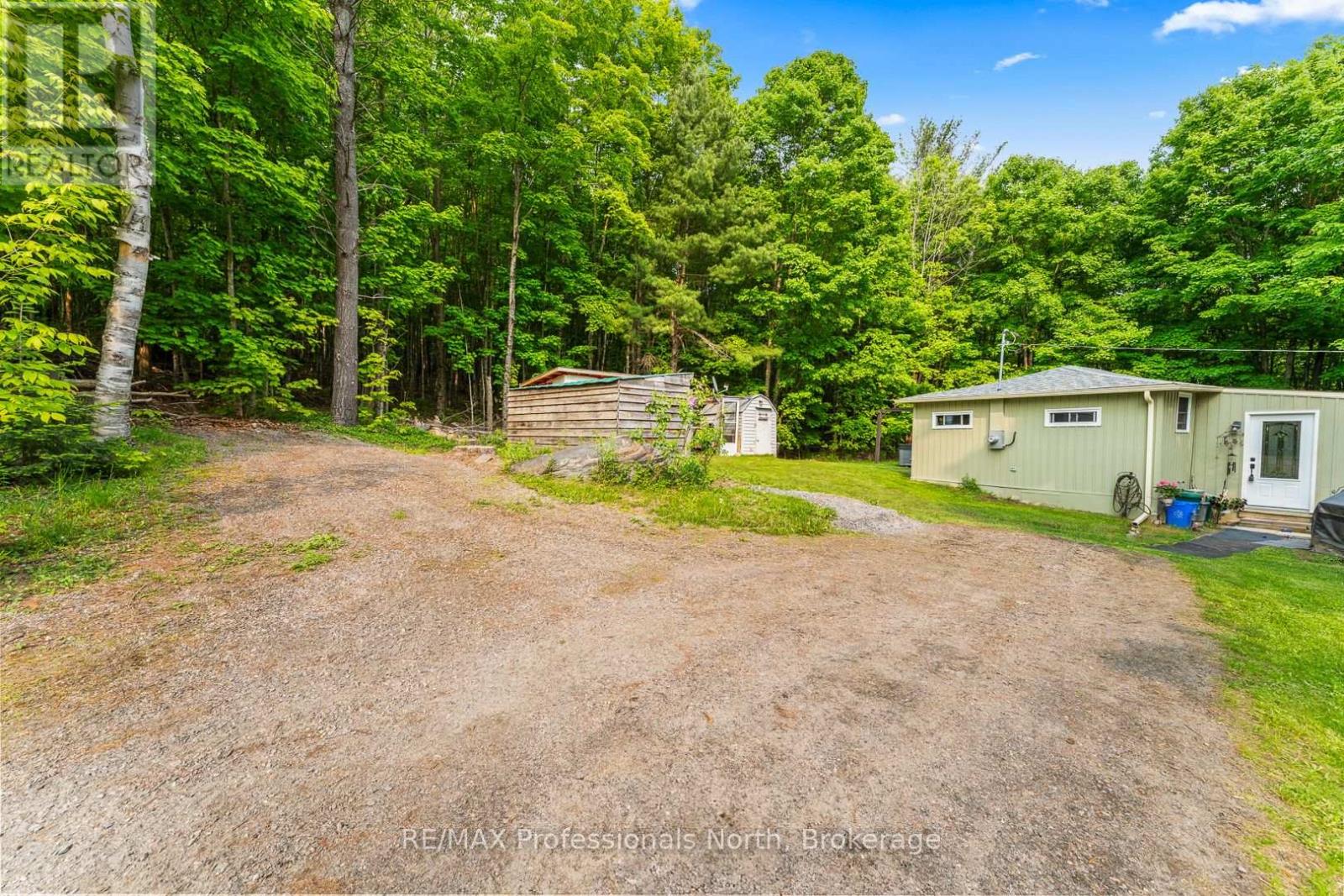 1053 Cutler Road, Muskoka Lakes, Ontario  P0B 1M0 - Photo 31 - X12198439