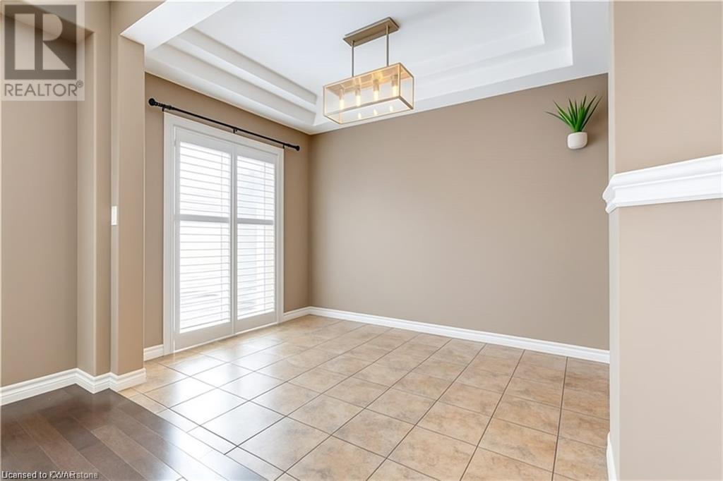 Upper-313 Featherstone Crescent, Kitchener, Ontario  N2R 1Z4 - Photo 6 - 40735668