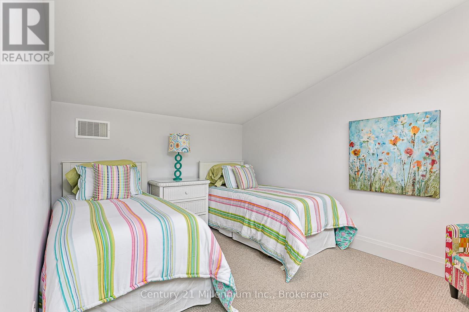 113 Tekiah Road, Blue Mountains, Ontario  L9Y 0V5 - Photo 32 - X12198585