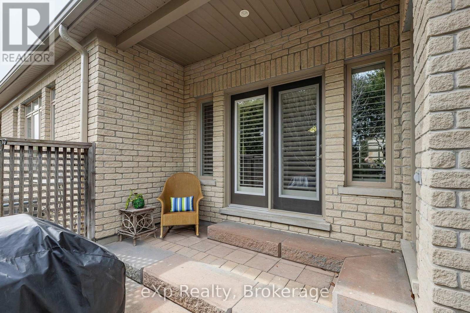 5 - 19 Simmonds Drive, Guelph, Ontario  N1E 0H4 - Photo 32 - X12198912