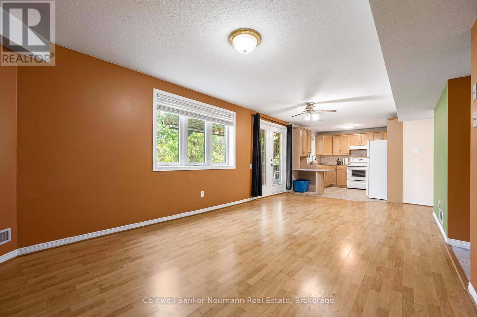54 Pine Ridge Drive, Guelph, Ontario  N1L 1J3 - Photo 24 - X12198922