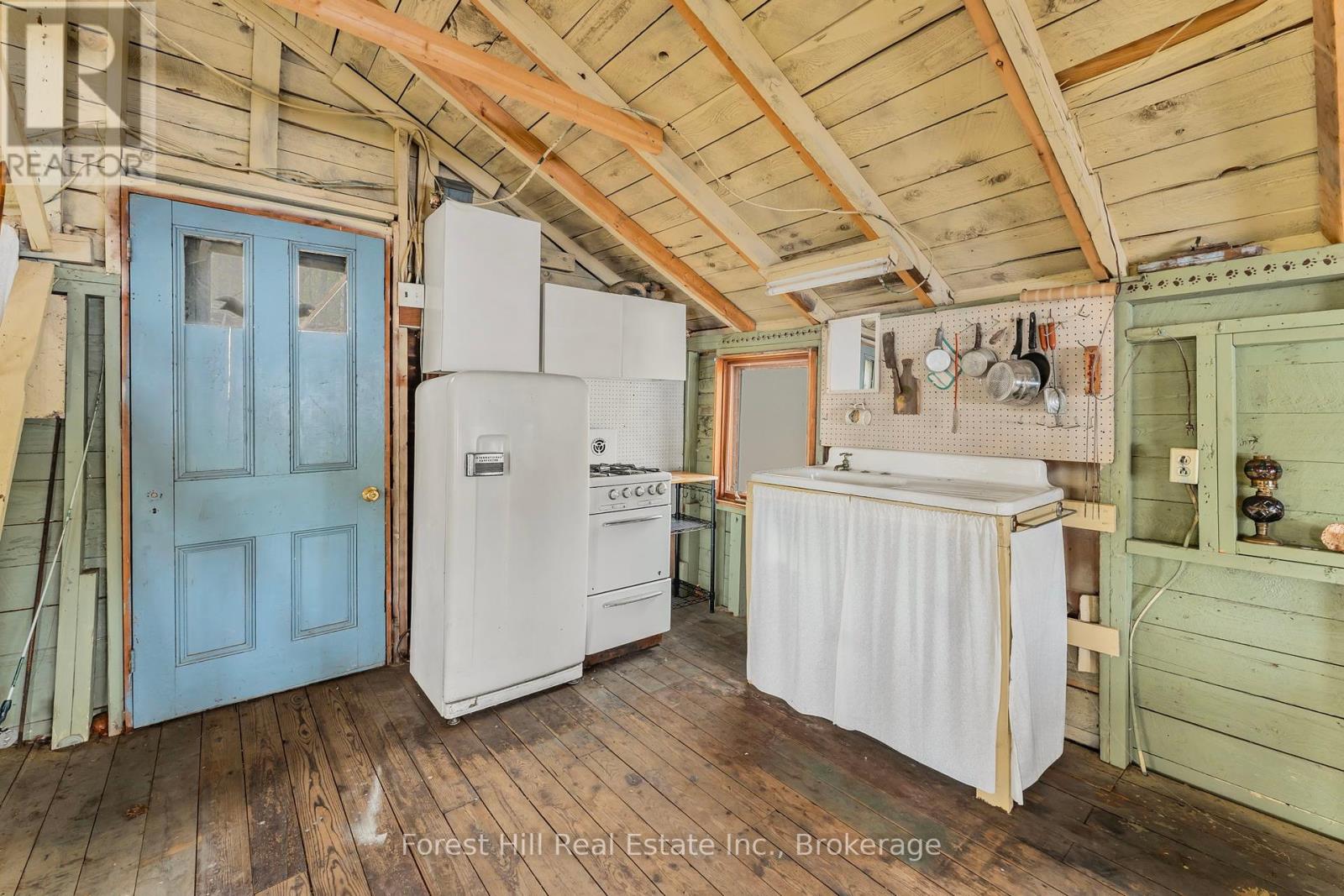 #5 - 4534 Southwood Road, Muskoka Lakes, Ontario  P0C 1M0 - Photo 16 - X12198925