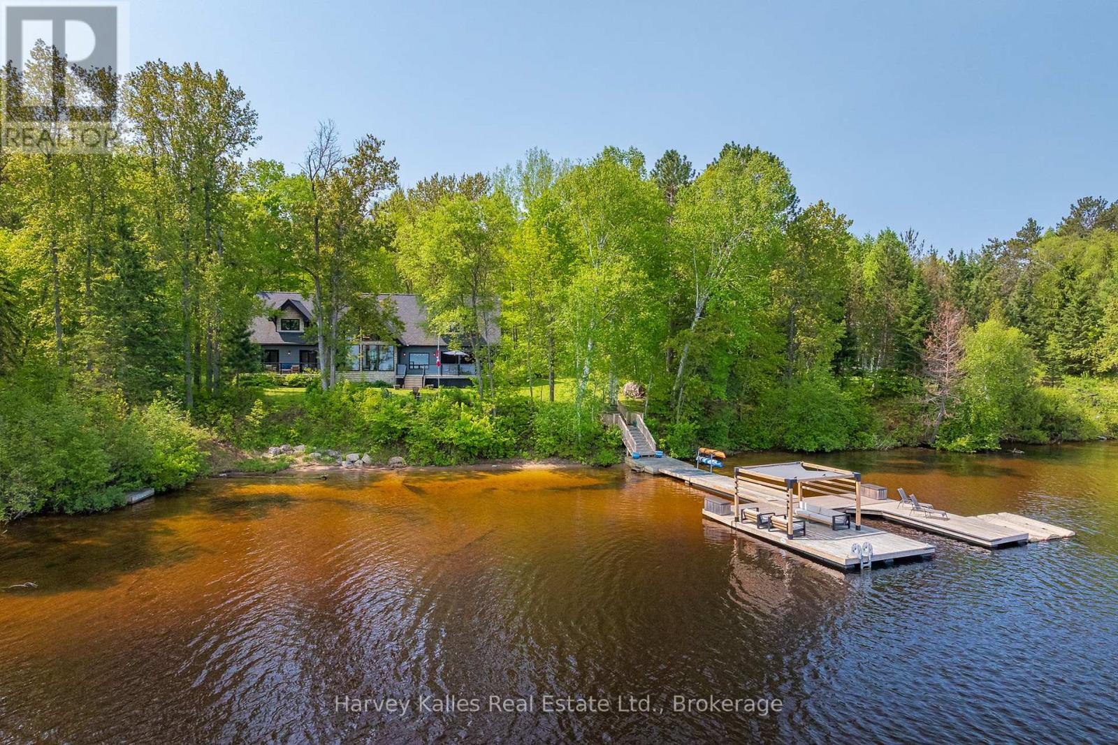 56 DEERVIEW TRAIL, Huntsville, Ontario