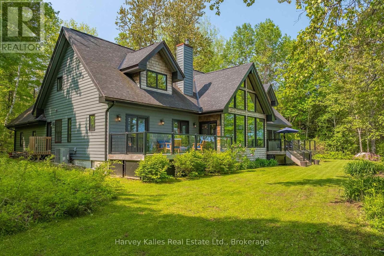 56 Deerview Trail, Huntsville, Ontario  P1H 2J2 - Photo 2 - X12199188