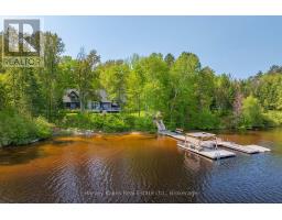 56 DEERVIEW TRAIL, Huntsville, Ontario