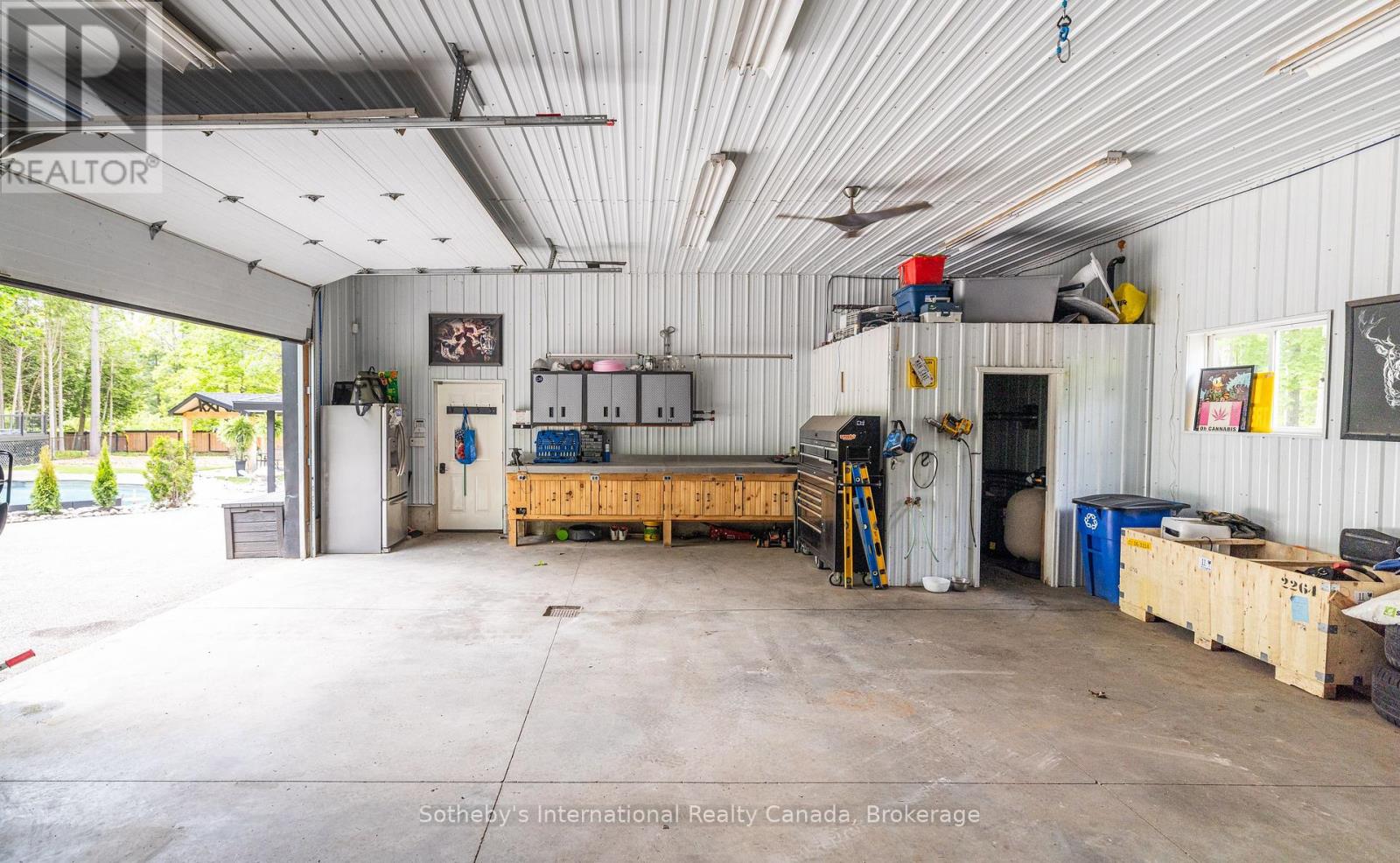 129 Bass Line, Oro-Medonte, Ontario  L3V 0J9 - Photo 36 - S12199450