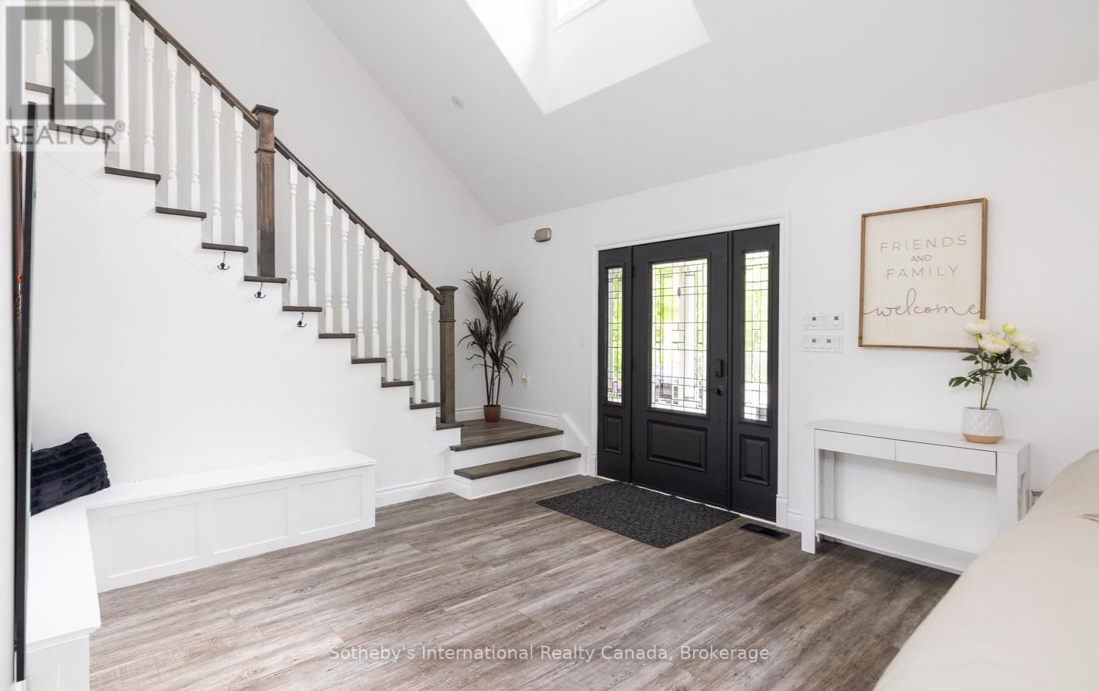 129 Bass Line, Oro-Medonte, Ontario  L3V 0J9 - Photo 4 - S12199450