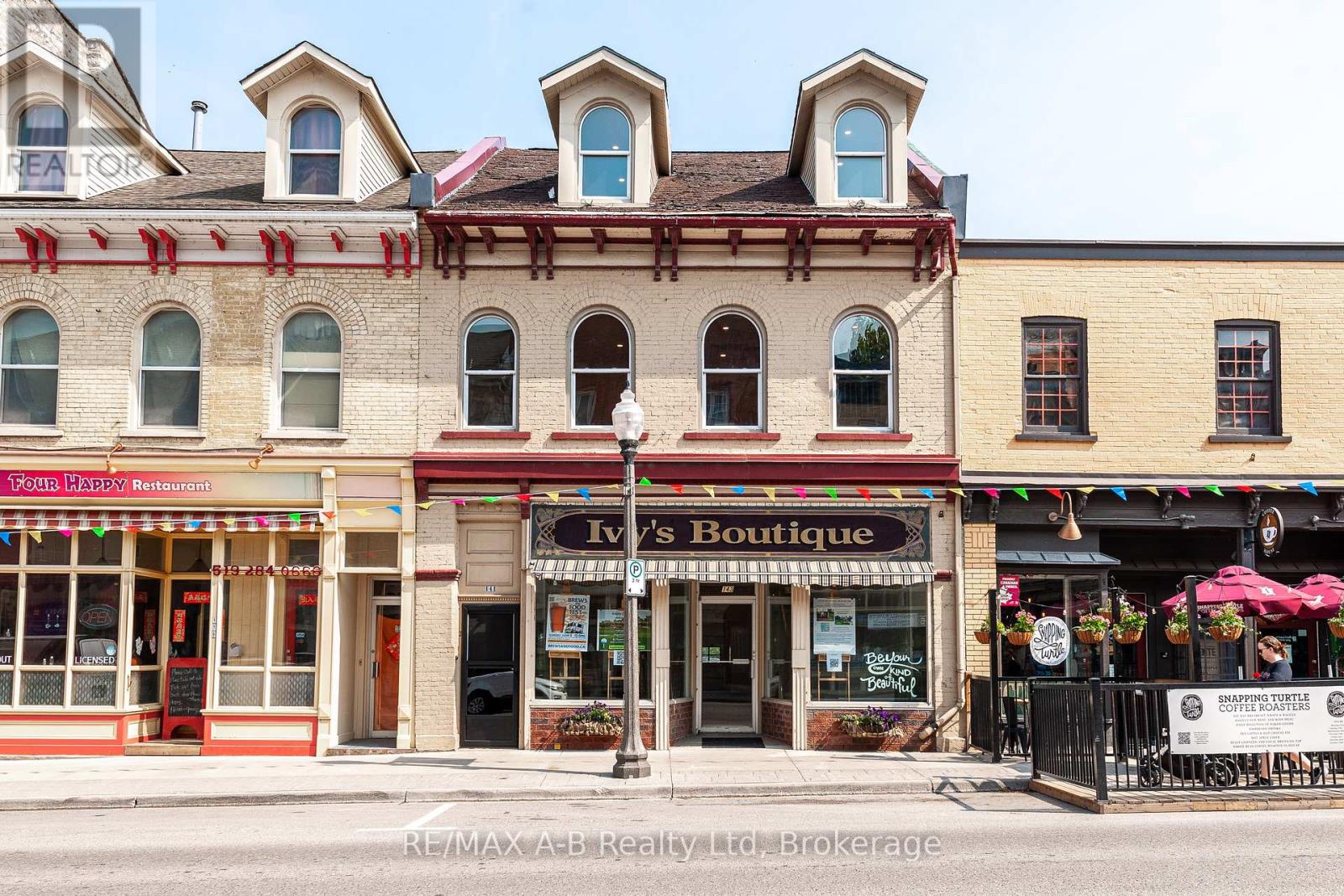 141-143 QUEEN STREET E, St. Marys, Ontario