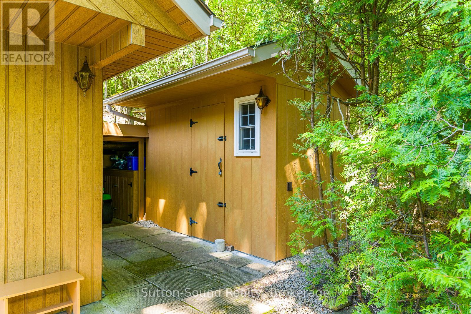 504815 Grey Road 1 Road, Georgian Bluffs, Ontario  N0H 1S0 - Photo 29 - X12199538