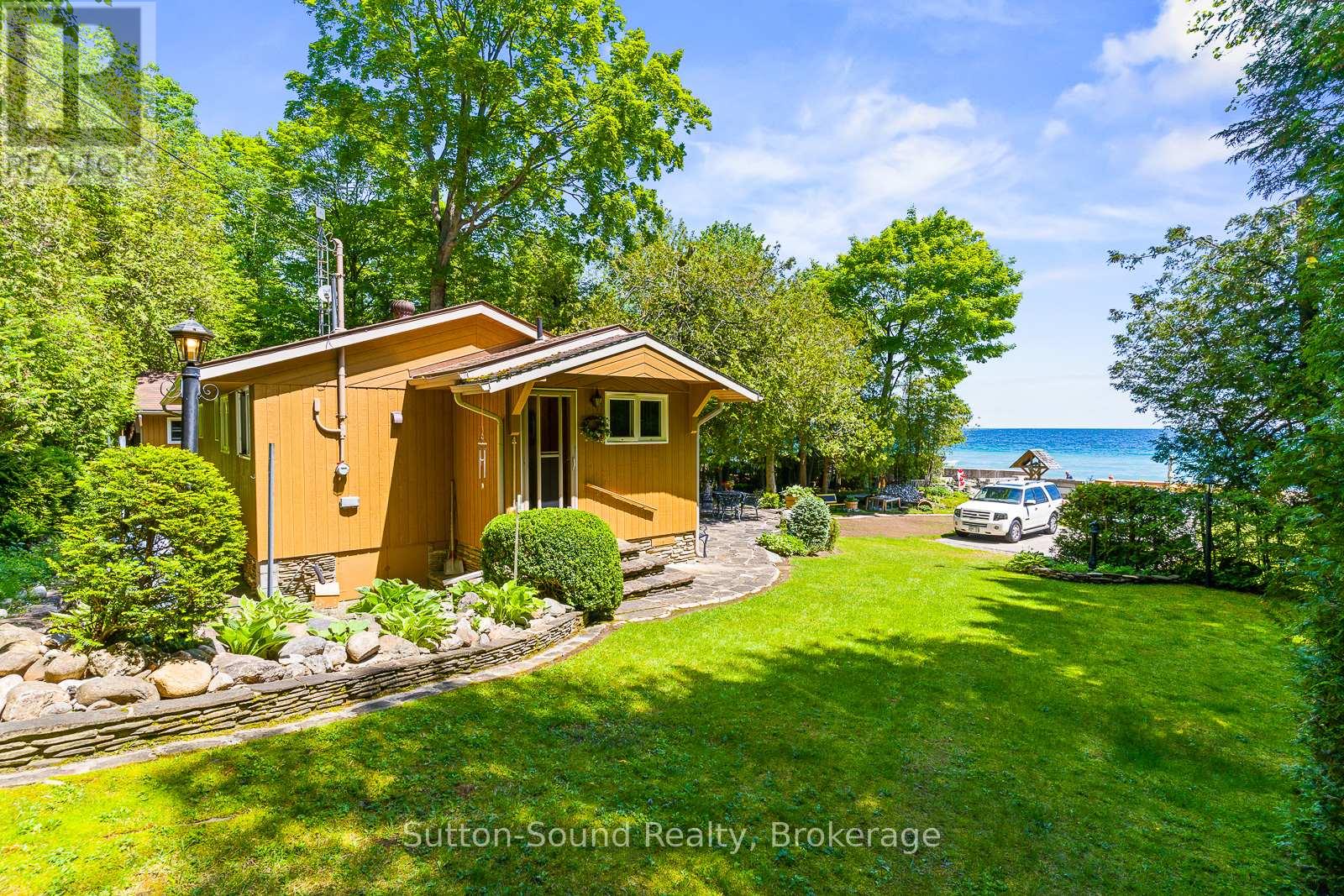 504815 Grey Road 1 Road, Georgian Bluffs, Ontario  N0H 1S0 - Photo 5 - X12199538