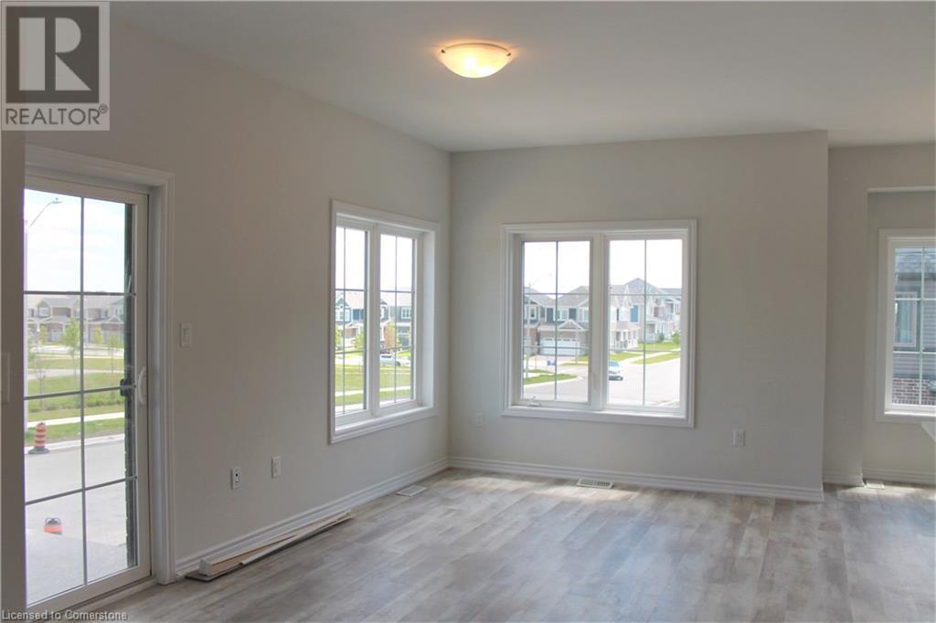 124 Compass Trail Unit# 85, Cambridge, Ontario  N3E 0E3 - Photo 3 - 40737197