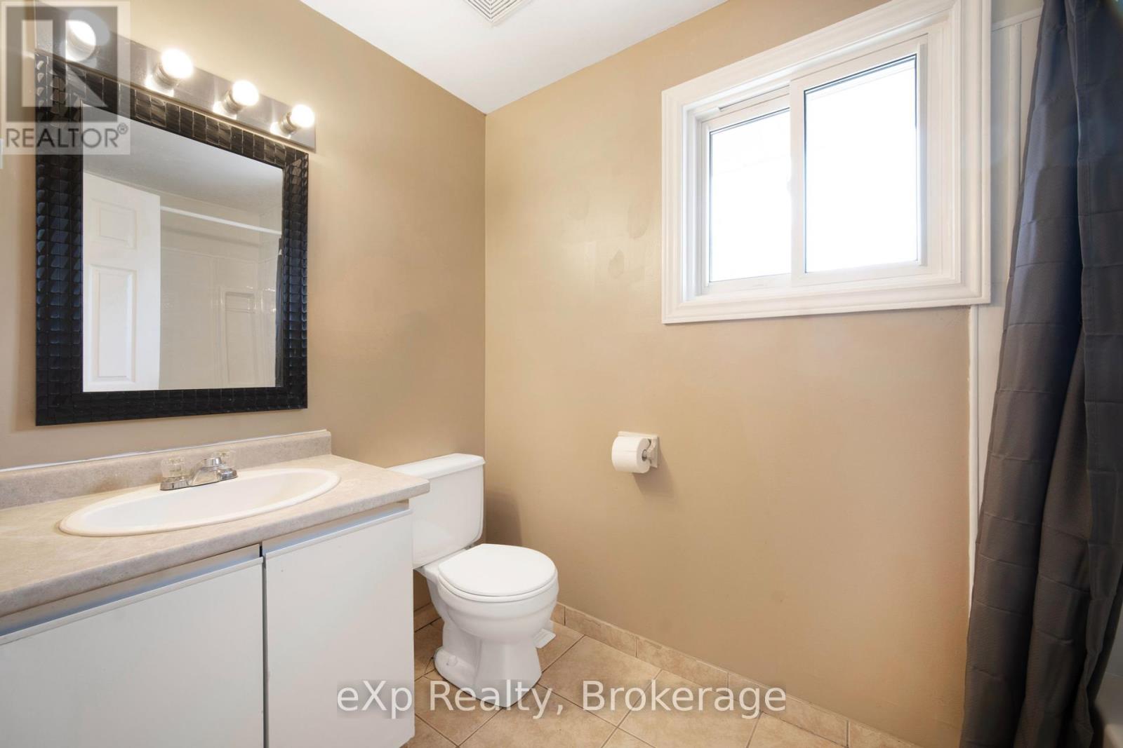 50 - 550 Second Street, London East, Ontario  N5V 3S3 - Photo 11 - X12199672