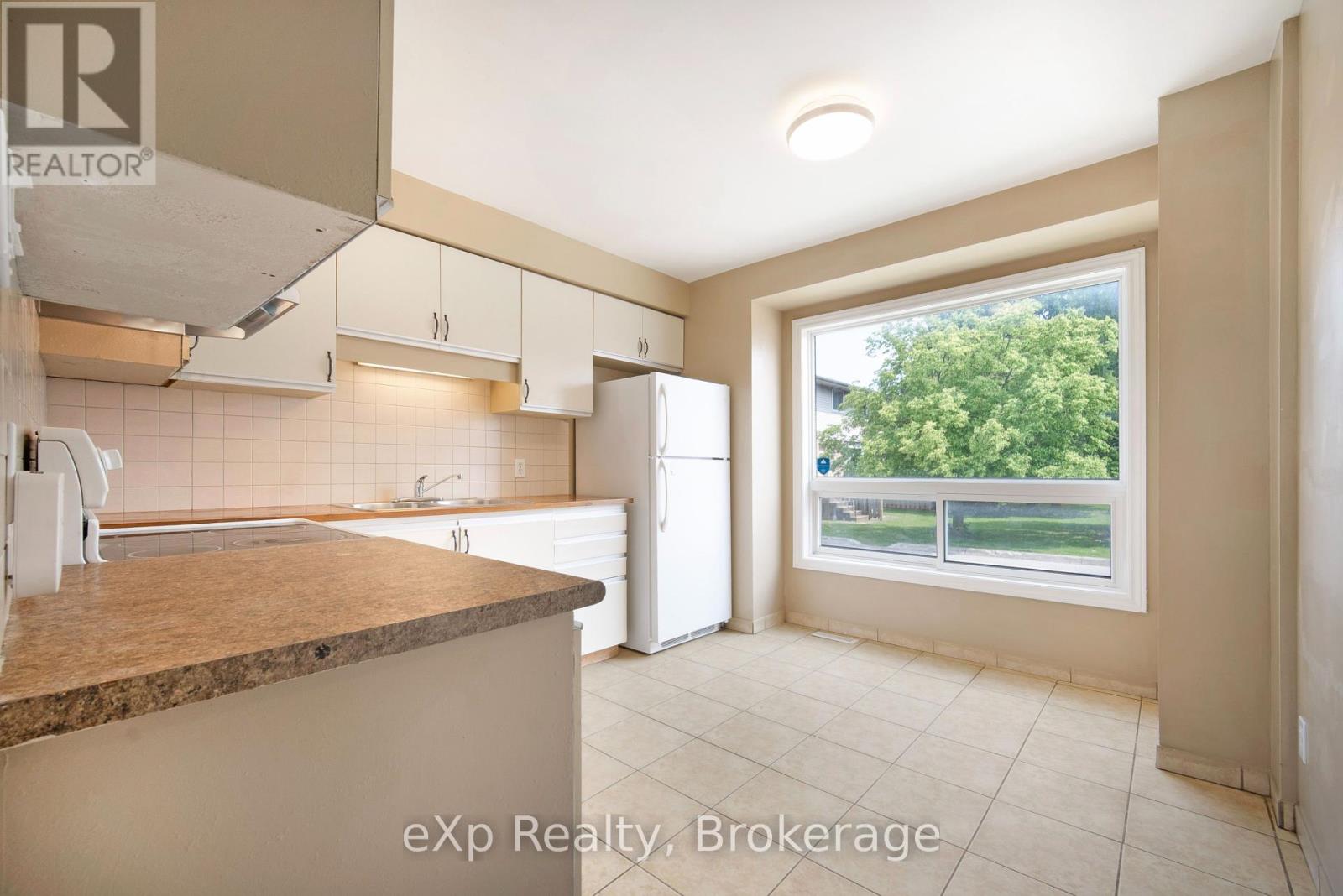 50 - 550 Second Street, London East, Ontario  N5V 3S3 - Photo 5 - X12199672