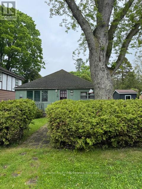 18 TUYLL STREET W, Bluewater, Ontario