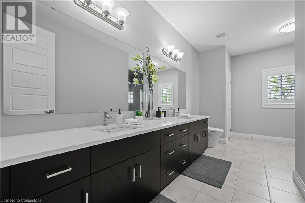 925 Deer Creek Court, Kitchener, Ontario  N2A 0J5 - Photo 27 - 40736470