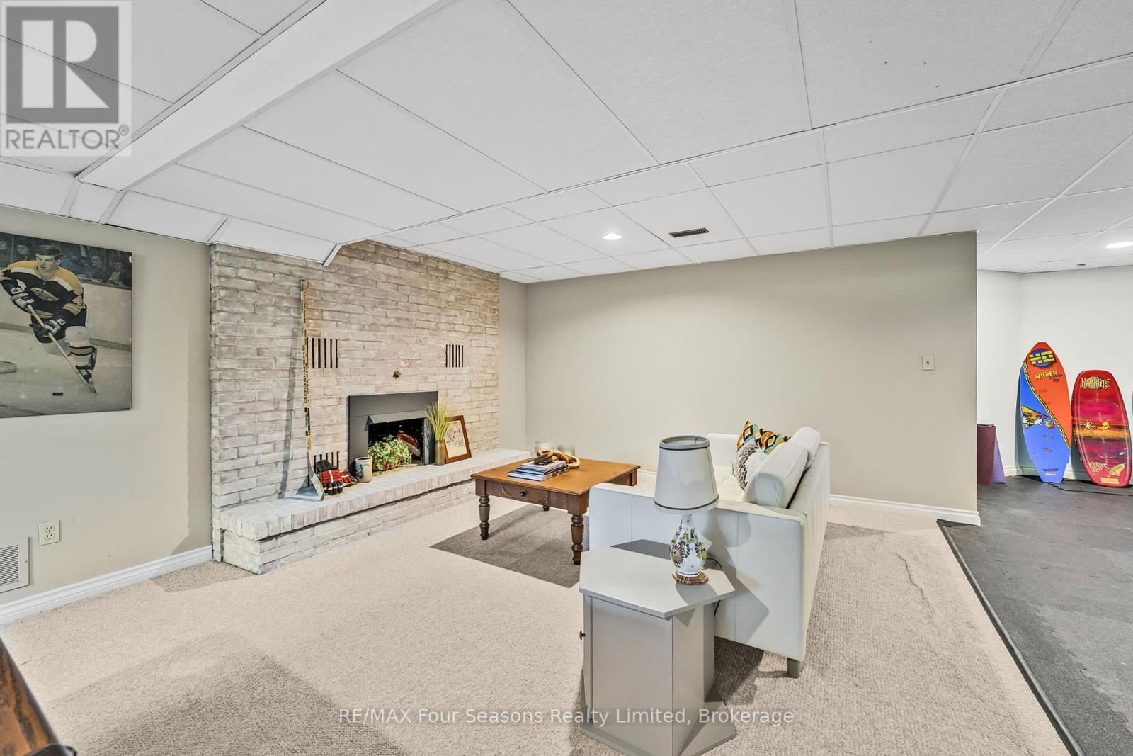 9 Jodies Lane, Springwater, Ontario  L9X 0M4 - Photo 35 - S12200016
