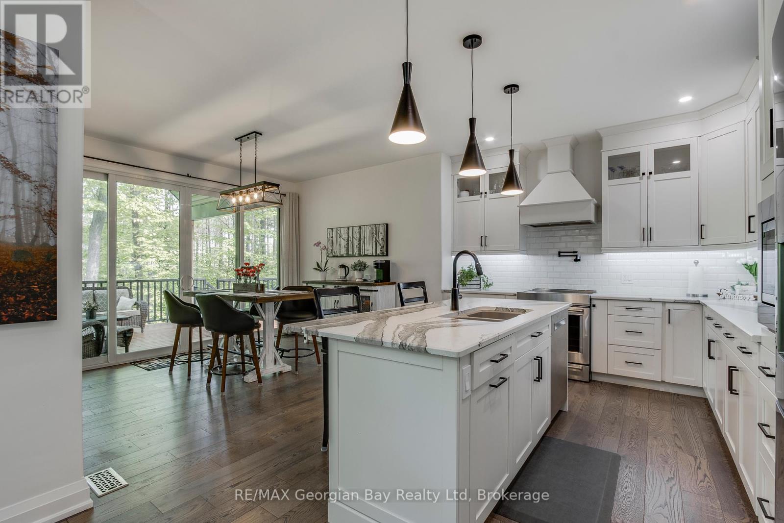 50 Windermere Circle, Tay, Ontario  L4R 0C3 - Photo 15 - S12200145