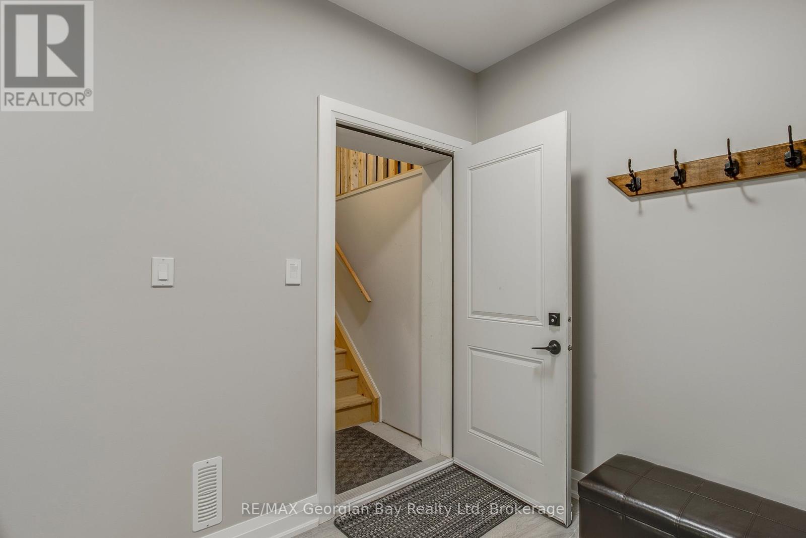 50 Windermere Circle, Tay, Ontario  L4R 0C3 - Photo 38 - S12200145