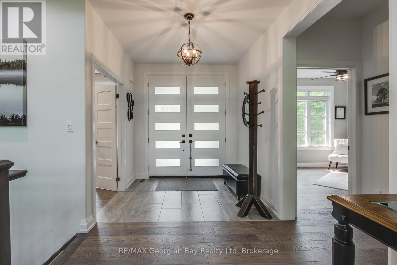 50 Windermere Circle, Tay, Ontario  L4R 0C3 - Photo 6 - S12200145