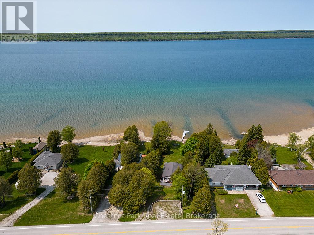 502419 Grey Road 1, Georgian Bluffs, Ontario  N0H 2T0 - Photo 3 - X12200131