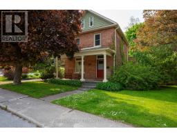 695 9TH STREET E, Owen Sound, Ontario