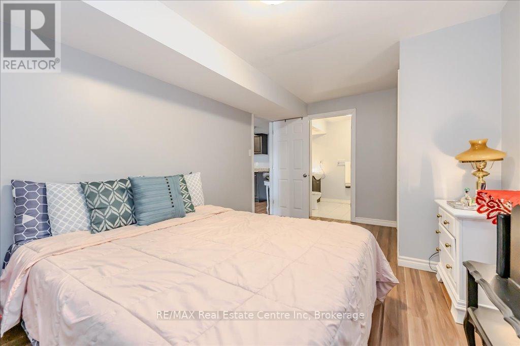 86 Davis Street, Guelph, Ontario  N1E 0G2 - Photo 20 - X12200240