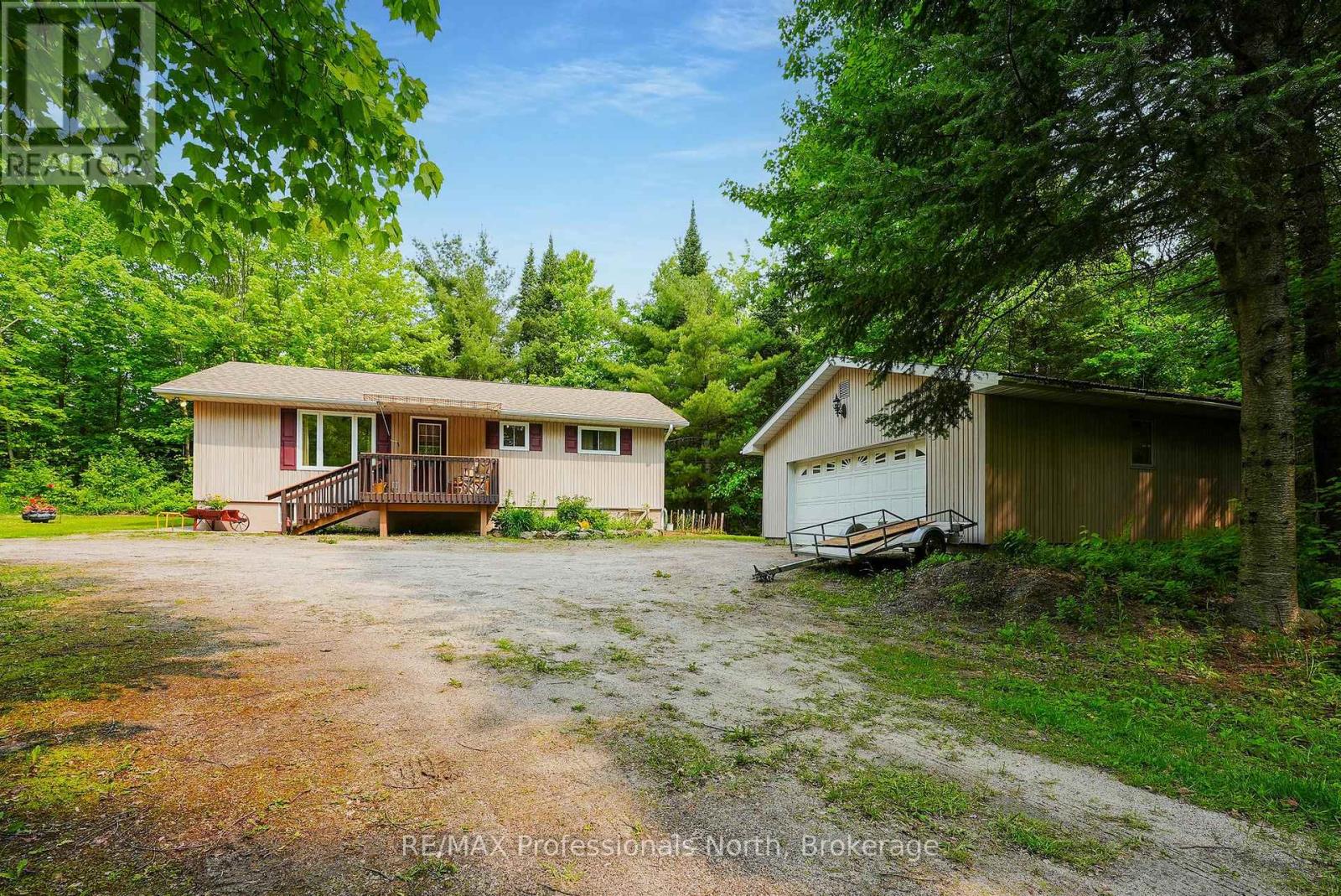 3072 Gelert Road, Minden Hills, Ontario  K0M 2K0 - Photo 32 - X12200360