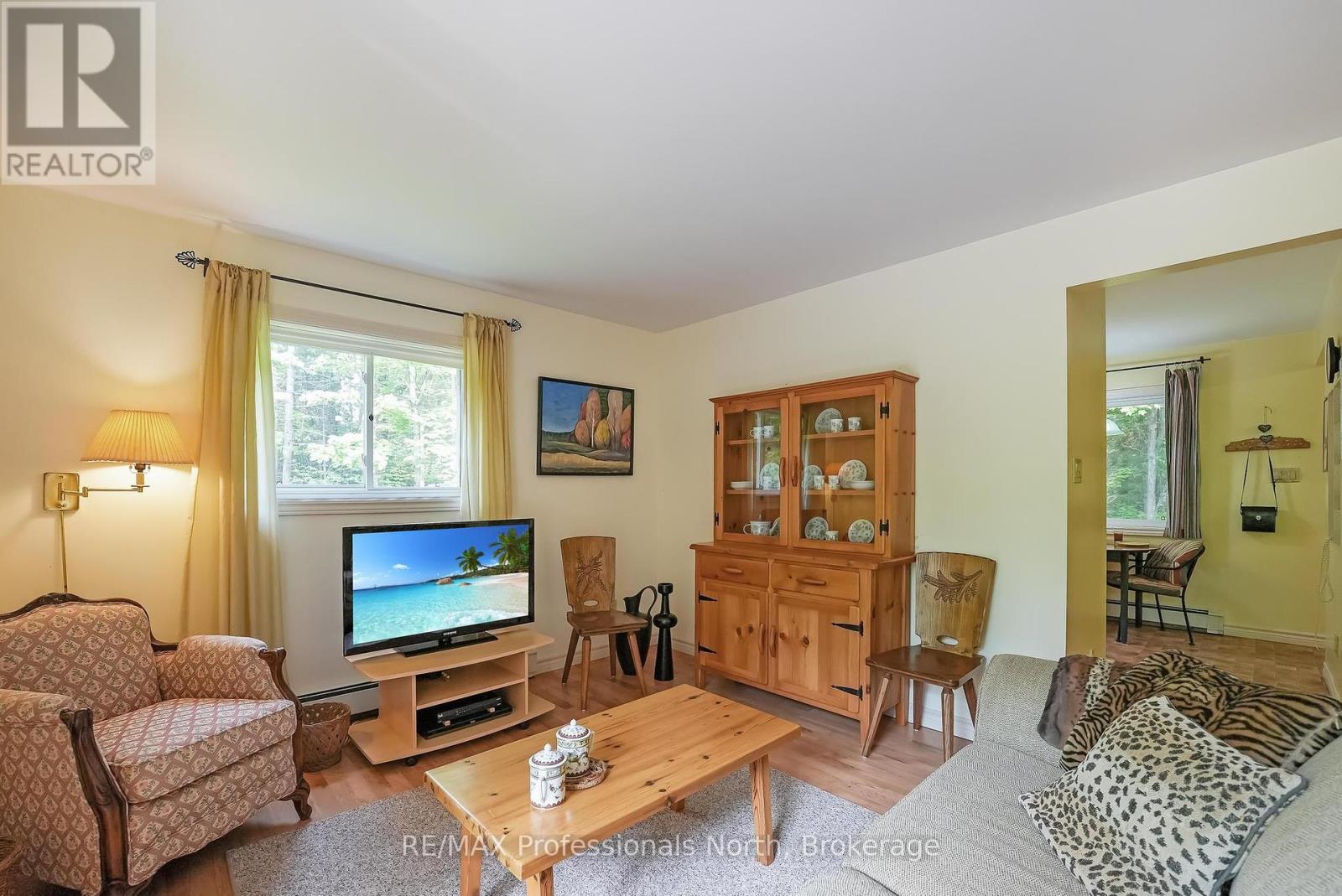 3072 Gelert Road, Minden Hills, Ontario  K0M 2K0 - Photo 5 - X12200360