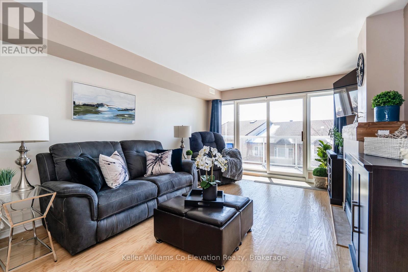 302 - 4 Beck Boulevard, Penetanguishene, Ontario  L9M 2H3 - Photo 14 - S12200463