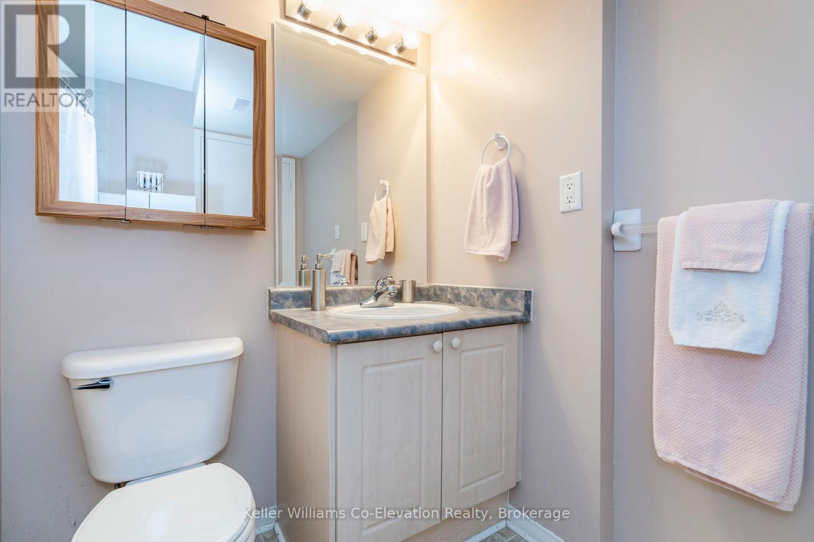 302 - 4 Beck Boulevard, Penetanguishene, Ontario  L9M 2H3 - Photo 24 - S12200463
