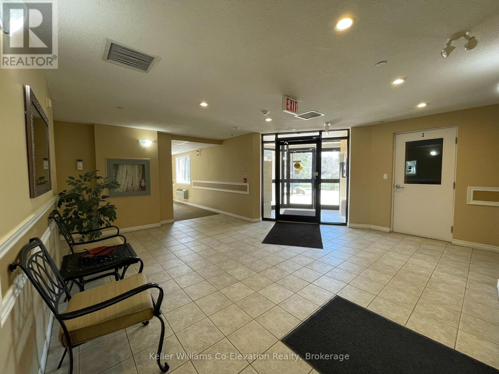 302 - 4 Beck Boulevard, Penetanguishene, Ontario  L9M 2H3 - Photo 44 - S12200463