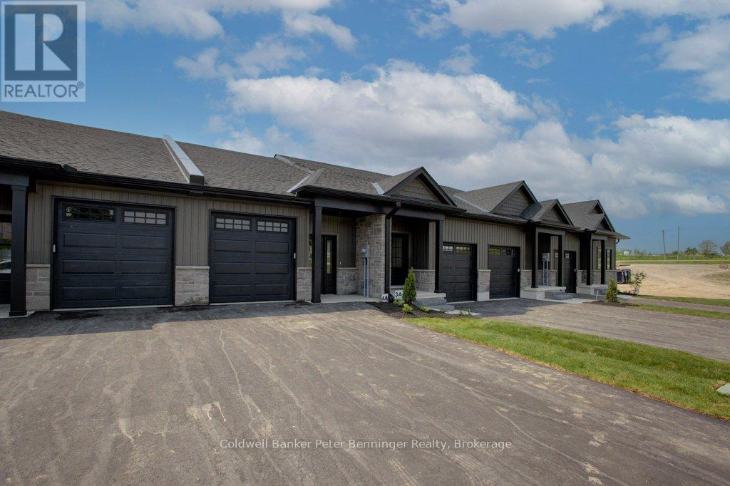2 - 305 Arnaud Street, Arran-Elderslie, Ontario  N0G 2N0 - Photo 1 - X12200769
