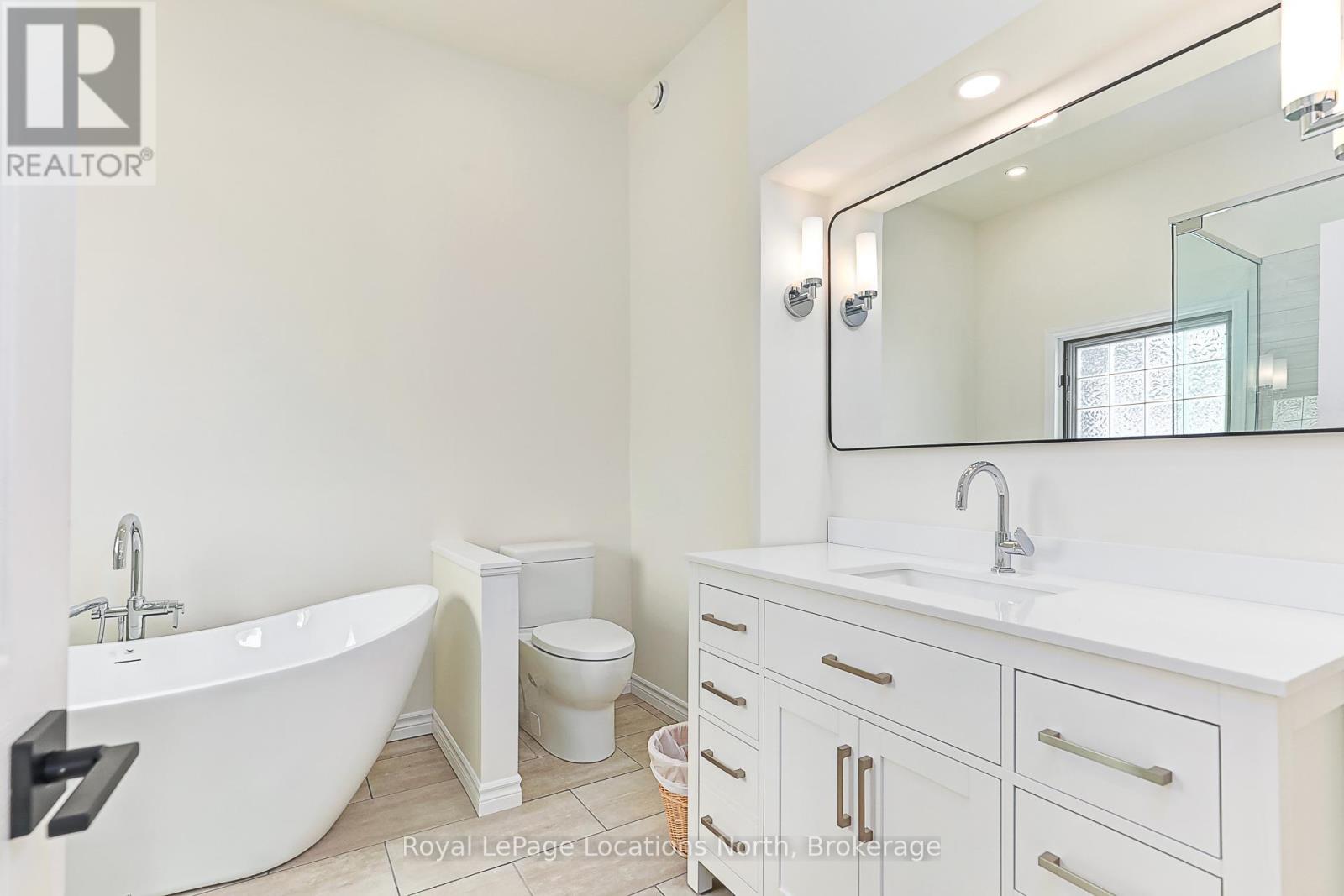 137 Pioneer Lane, Blue Mountains, Ontario  L9Y 0M7 - Photo 23 - X12200998