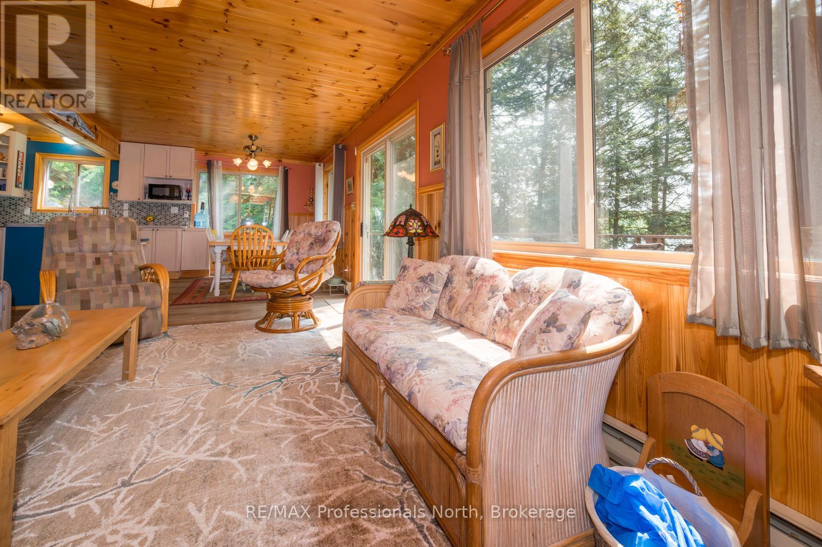 255 Cedar Lane, Kearney, Ontario  P0A 1M0 - Photo 6 - X12201030
